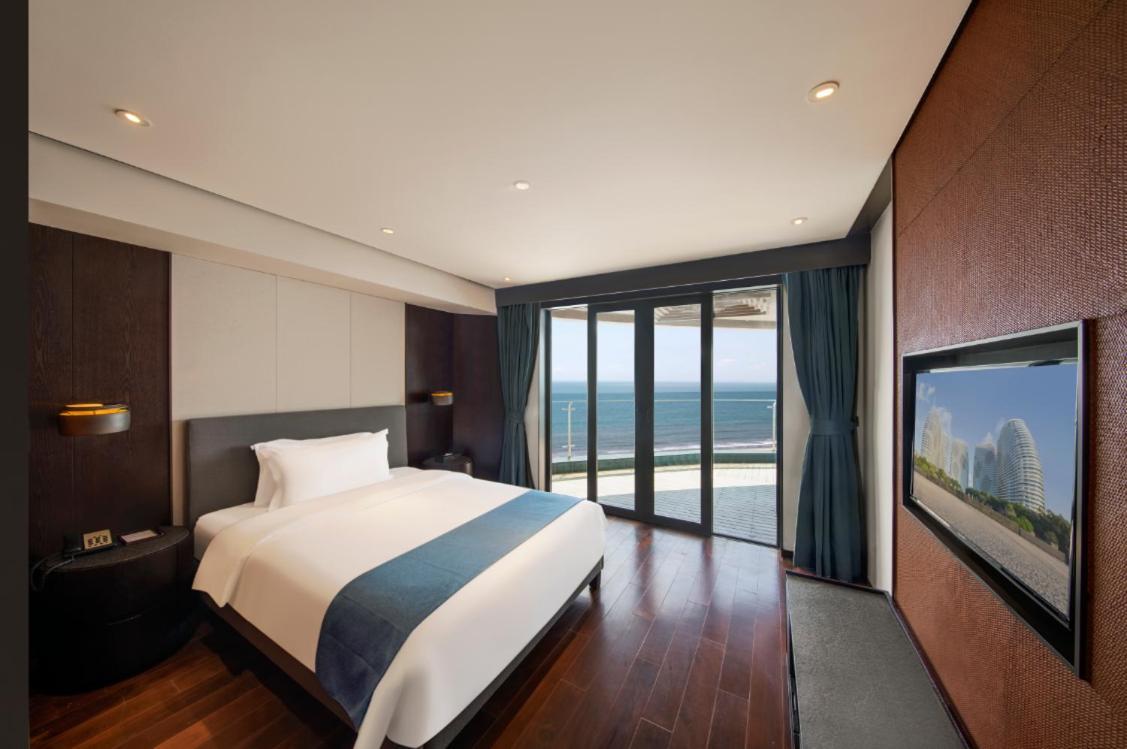 Howard Johnson Sandalwoods Resort Huizhou Huidong ภายนอก รูปภาพ