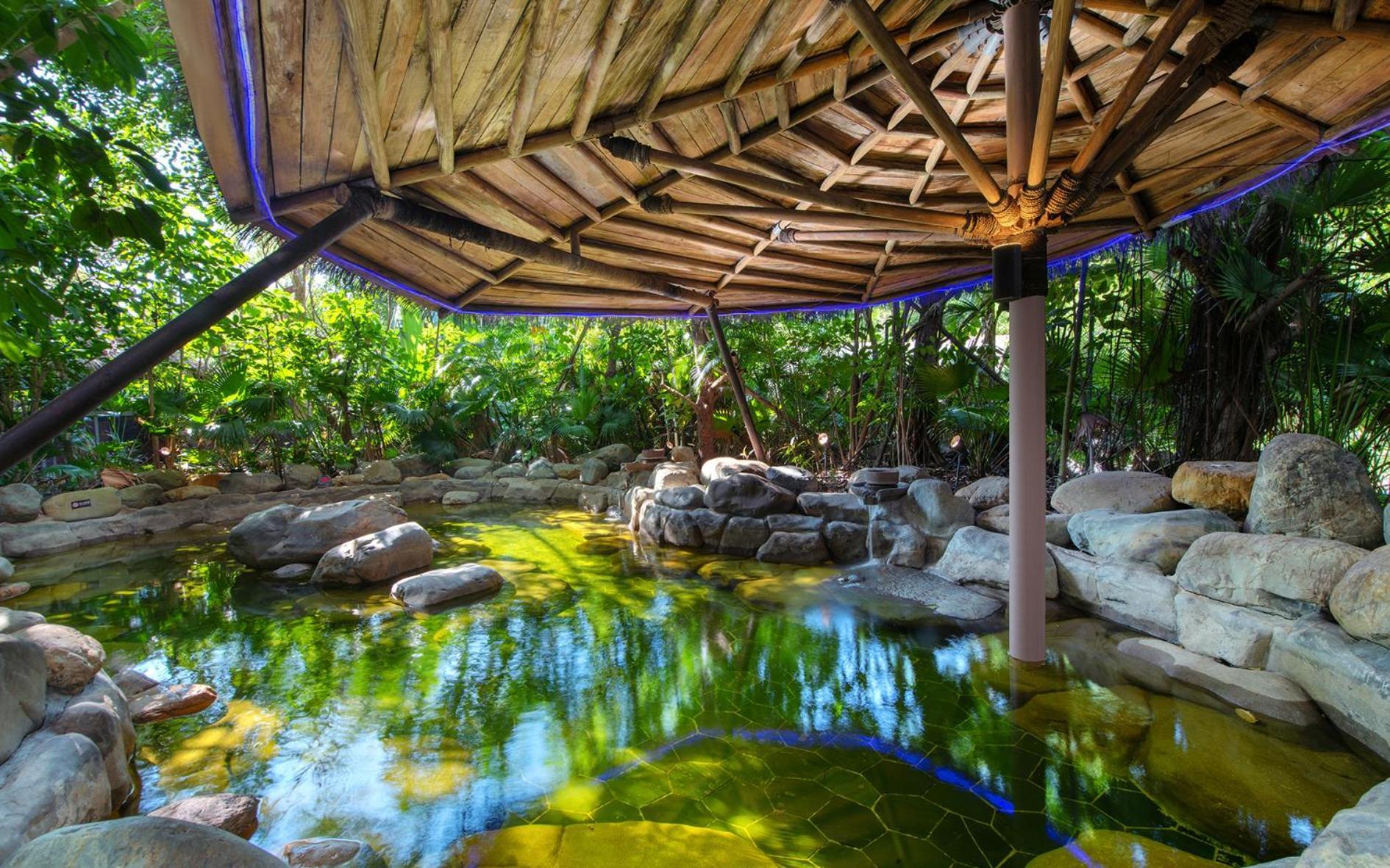 Howard Johnson Sandalwoods Resort Huizhou Huidong ภายนอก รูปภาพ
